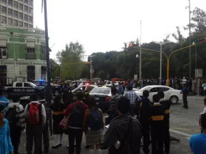 Considerable presencia policiaca en la Juárez; habrían detenido a municipales
