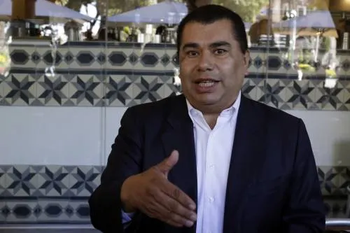 López Zavala reconoce haber sostenido reuniones con RMV pero no para traicionar a BAR