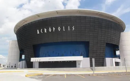 Hasta 150 pesos pagarás por estacionarte en Acrópolis Puebla