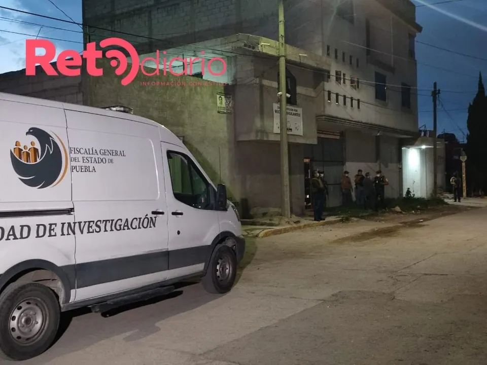 Catean vivienda huachigasera en Xochimehuacan