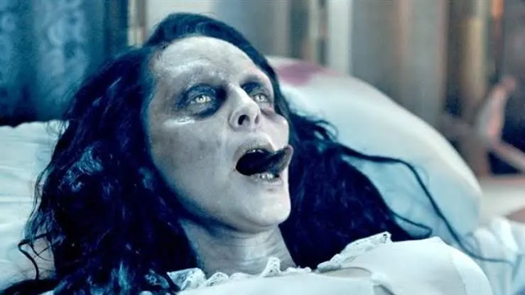 “El exorcismo de Dios”, una extraña mezcla entre horror, comedia y erotismo