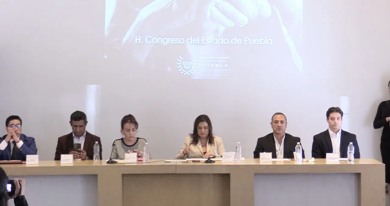 Foro sobre creación de Fiscalía Especializada contra Delitos a Adultos Mayores
