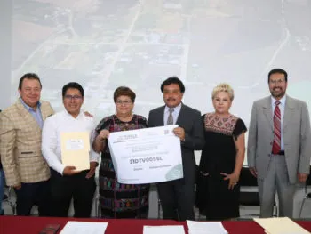 13 escuelas recibieron sus Claves de Centro de Trabajo: SEP