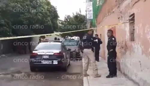 Dejan embolsado frente al mercado Defensores de la República