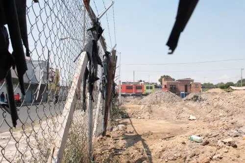 Vecinos de la colonia Santa María exigen al Ayuntamiento frene construcción de estación Gas LP