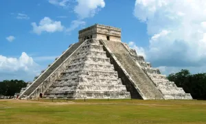Descubre UNAM cenote debajo de pirámide de Chichén Itzá