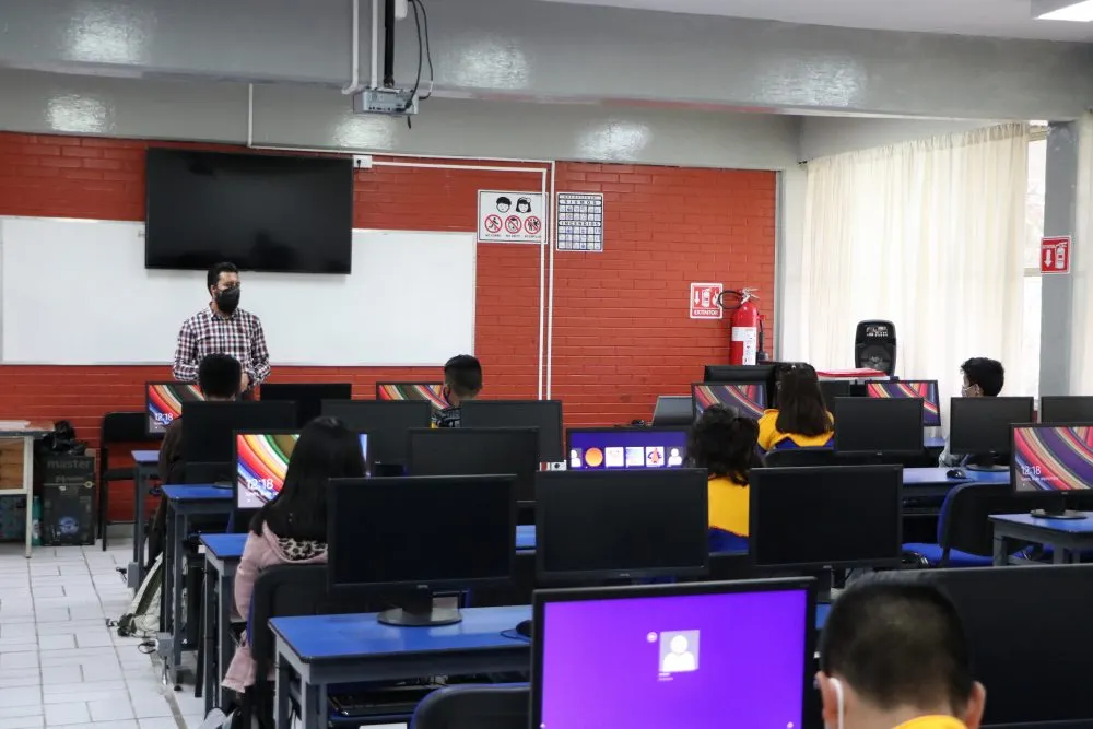 Realizan SEP y COESPO talleres para prevenir embarazos en adolescentes
