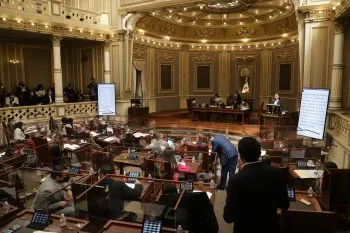 Congreso da luz verde a ediles para contratar deuda para obras