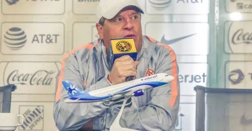 “Tata” Martino encontrará entrega y actitud, afirma Miguel Herrera
