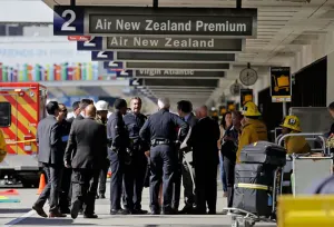 VIDEO: Al momento un muerto y siete heridos saldo de tiroteo en aeropuerto de LA