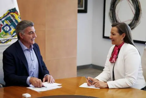 Tony Gali y Martha Erika comprometidos con el bienestar de las familias