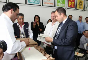 IEE recibe Listado Nominal definitivo