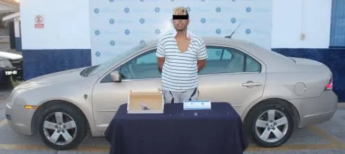 Elemento de la SSPTM y SSP aseguran a persona por privación ilegal de la libertad y robo de vehículo