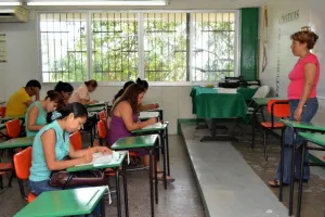 Piden maestros disidentes a la SEP cumplir con sus demandas