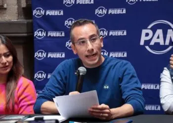 Mario Riestra acusa presunto nepotismo en municipios de Morena y señala a 13 cabildos de Puebla