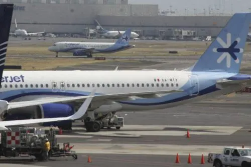 Interjet cancela ocho vuelos por frío extremo en Chicago