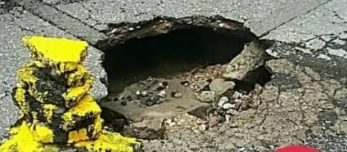 Se forma Socavoncito por las  lluvias en la colonia Joaquín Colombres