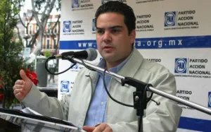 Mondragón pide encuesta para elegir a candidato PAN