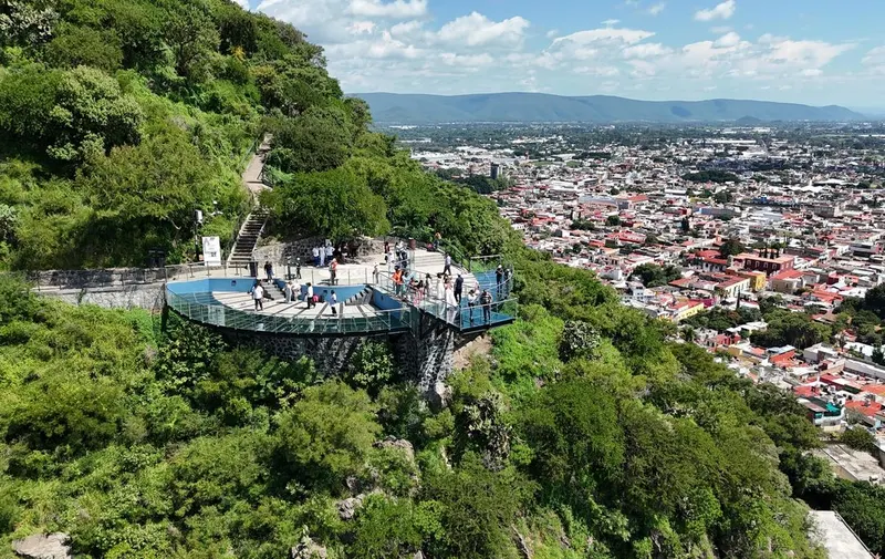atlixco-mirador-cristal-segundo-aniversario