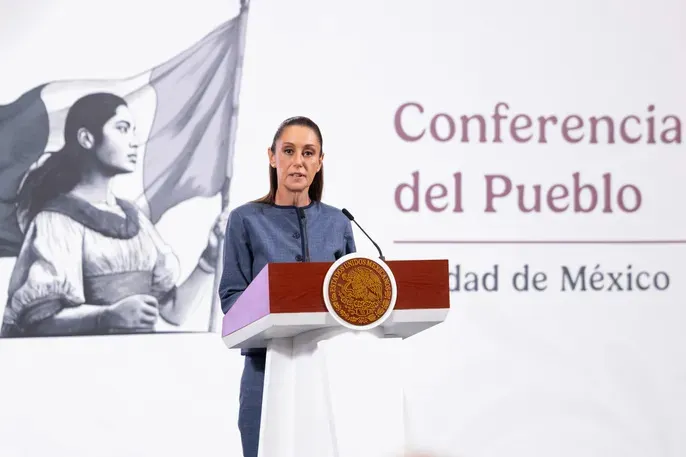 Sheinbaum condena violencia en protestas por redadas en EU y exige respeto a migrantes