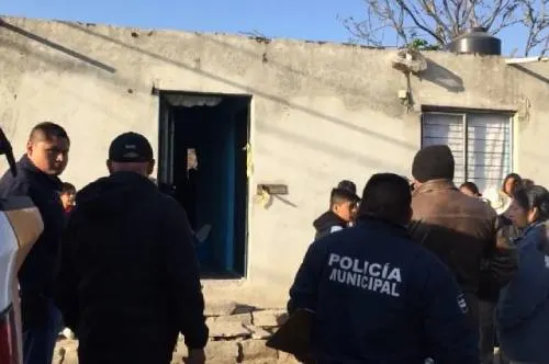 Asesinan a lechero en la puerta de su vivienda, en Atlixco