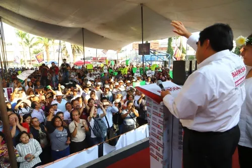 Barbosa propone convertir a San Miguel Canoa en municipio