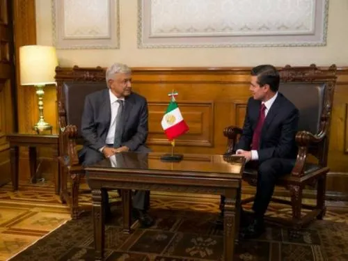 Peña Nieto ofrece a AMLO transición ordenada y eficiente