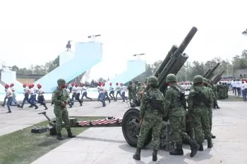 Si vas al Desfile del 5 de Mayo, este es el recorrido y hora de salida