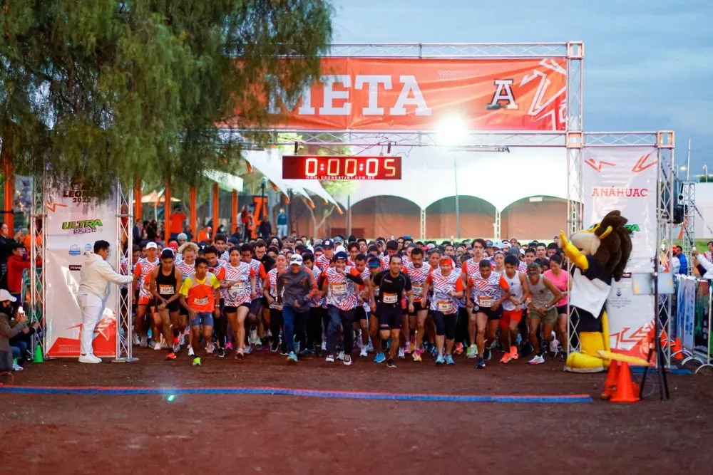 Carrera Leones