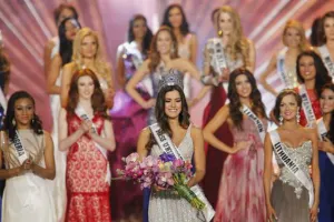 La colombiana Paulina Vega fue proclamada Miss Universo