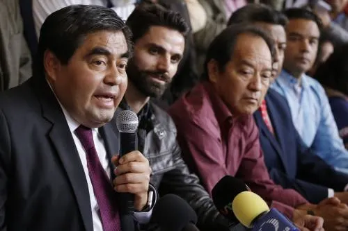 Barbosa destapa a sus candidatos y se queda en stand by