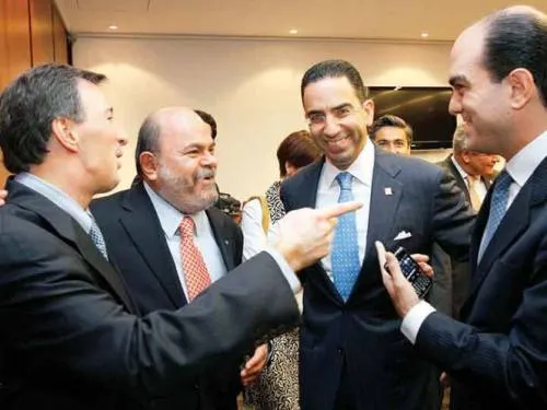 Rebeldes del PAN cierran filas con Meade; prevén “voto útil”
