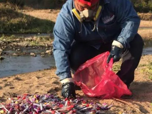 Niños de Chiapas jugaban… ¡con muestras de sangre!