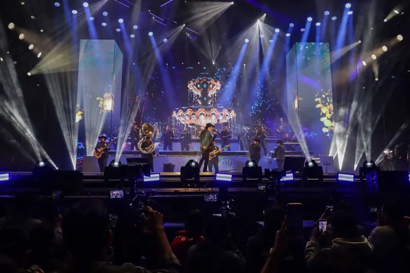 concierto-julion-alvarez-paseo-bravo