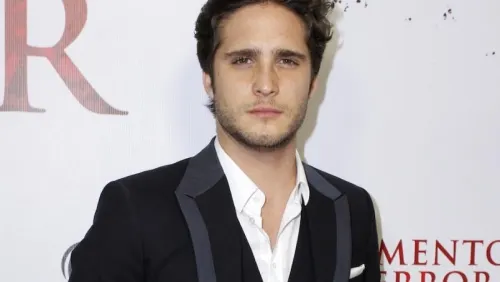 Premian a Diego Boneta como Actor Juvenil Protagonista en el Festival de Cine de Venecia