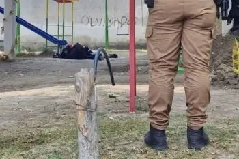 Sujeto encapuchado mata a balazos a un hombre en Tlanalapan