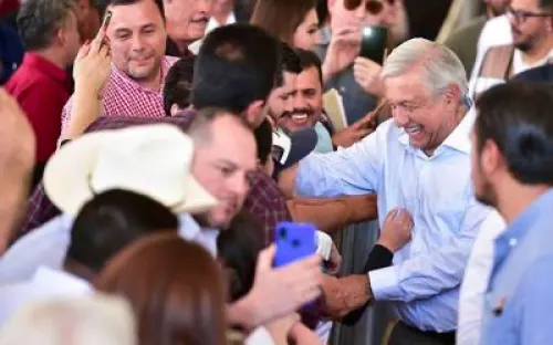 Despido del director de Neurología, plan para limpiar a México de la corrupción: AMLO