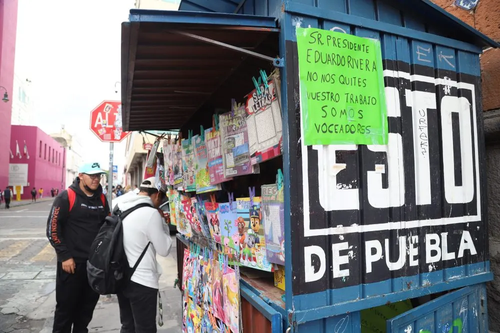 Voceadores que quieran regularizar sus casetas tendrán que pagar impuestos: Cruz Lepe