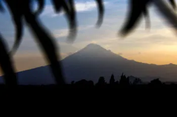 En las últimas 24 horas, el Popocatépetl emitió 45 exhalaciones; no hubo caída de ceniza
