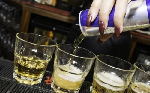 Red Bull, Volt y más… Profeco exhibe bebidas energizantes con alto contenido de azúcar