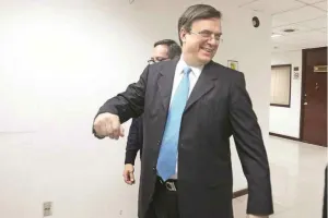 Marcelo Ebrard va por una diputación plurinominal