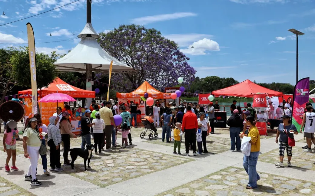 Ayto Pue Smdif Dia De La Familia Parque Centenario Laguna De Chapulco