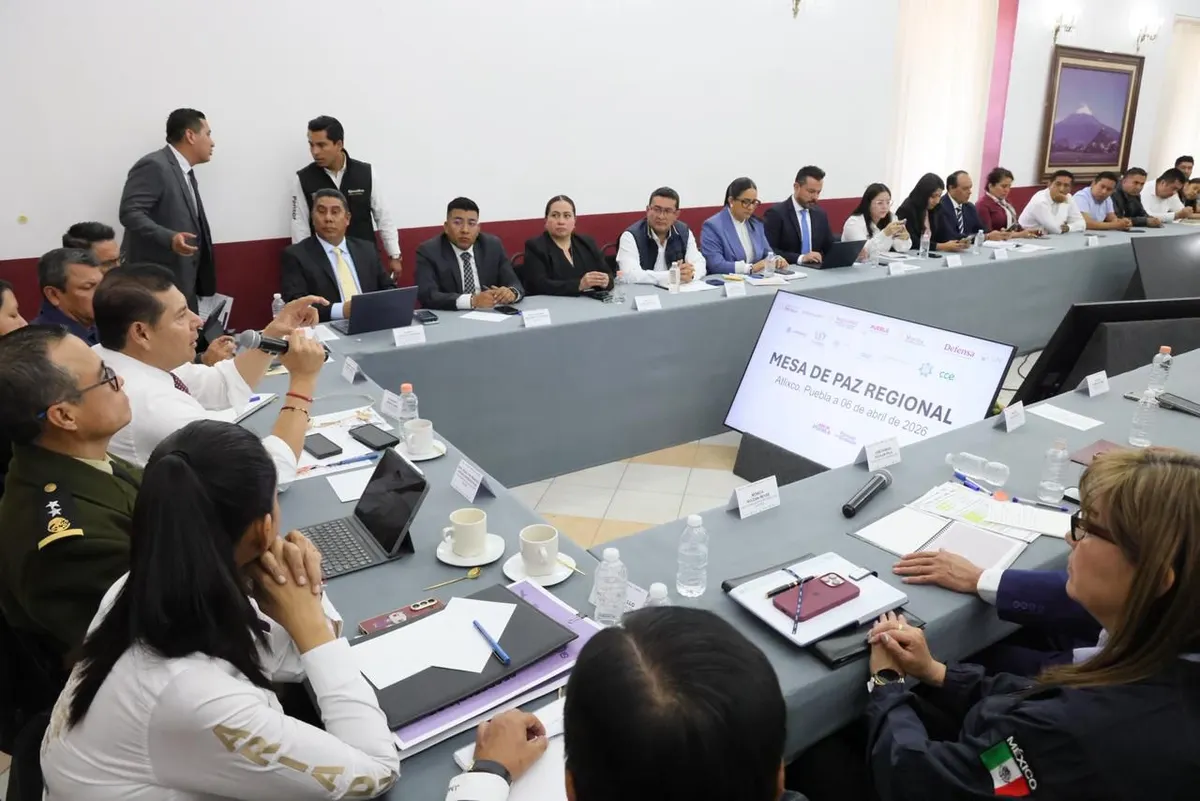 Armenta llama a reforzar seguridad y uso de tecnología en municipios de Puebla