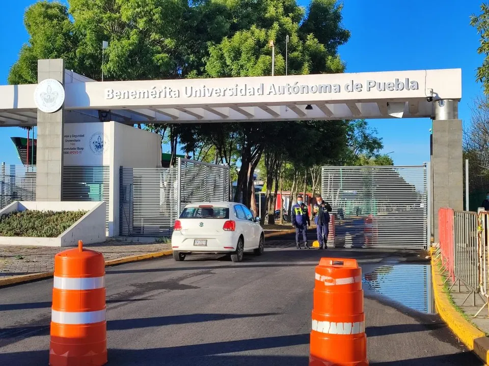 Acciones legales contra “coyotes” en la BUAP