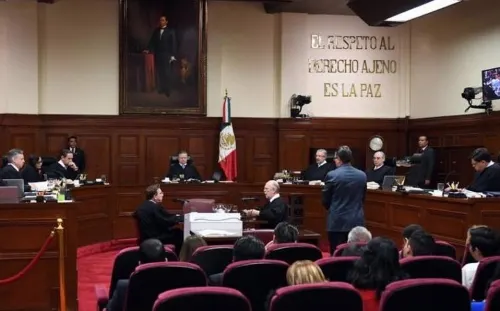 Inconstitucional, que FGR pida datos bancarios sin orden judicial: Corte