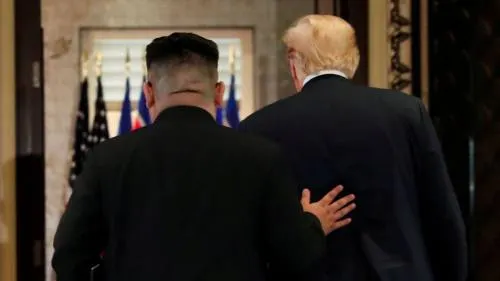 Trump se reunirá con Kim en 2019 para impulsar plan que ponga fin a programa nuclear: Pence