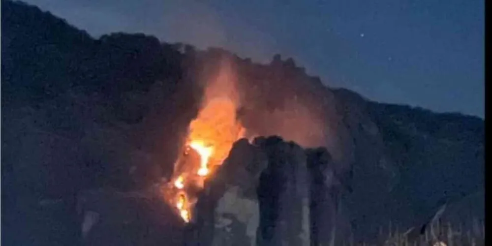 Se registra incendio en el cerro del Tepozteco