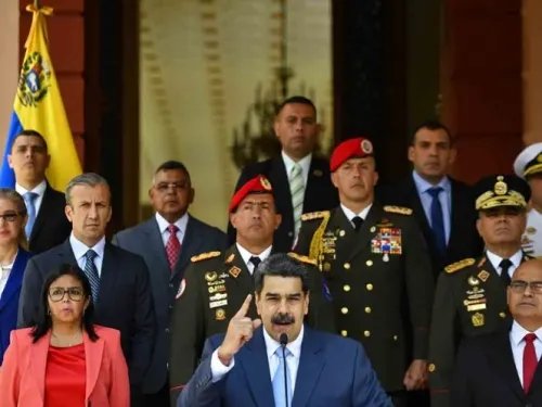 Venezuela responde a EU, acusa ‘vulgar’ modalidad de golpe de Estado