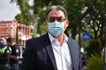 Huele a muerto en la SEP