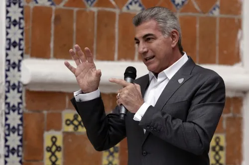 Empatados Morena y PAN en la capital, pero Rivera y Gali ganan